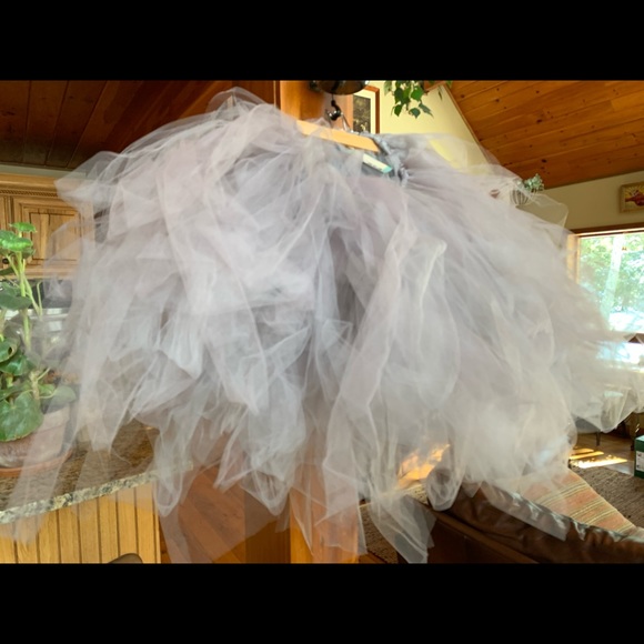 🌸 Gray Tutu Skirt - Picture 4 of 7